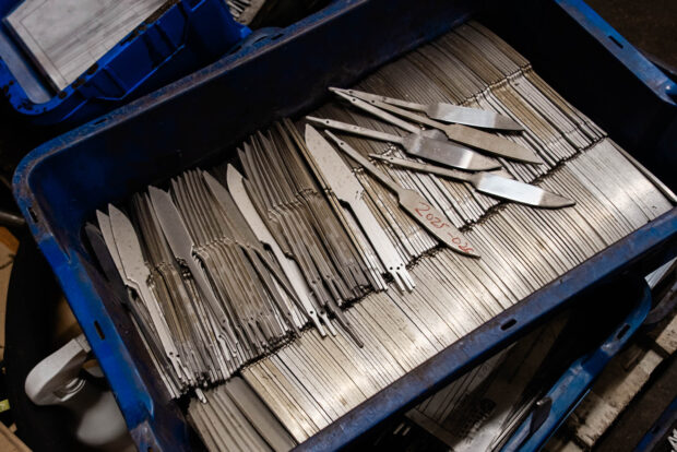 Knife blade blanks